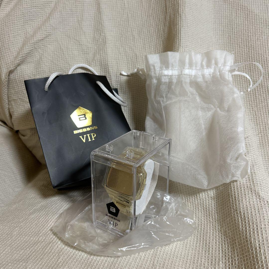 

[USED] BIGBANG VIP Gold Watch with exclusive case