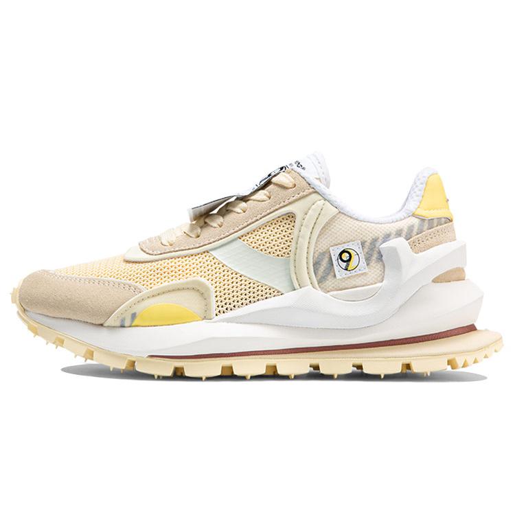 

Li Ning Fangyuan Eternal Cushioning Slip Resistant Breathable Lightweight Low top Running Shoes Women s Vanilla Yellow AGCR058-4 37.5