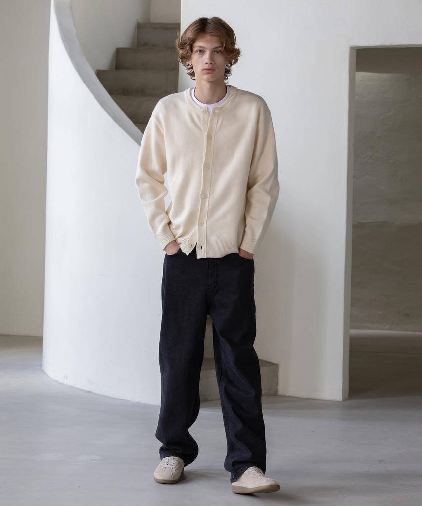 Decoroso Comfort Round Neck Cardigan [Ivory]