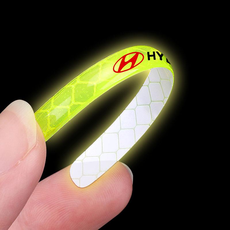 Car Wheel Hub Reflective Stickers Tire Rim Luminous Accessories For Hyundai Tucson Solaris I30 Creta Ix35 I40 Veloster Santafe