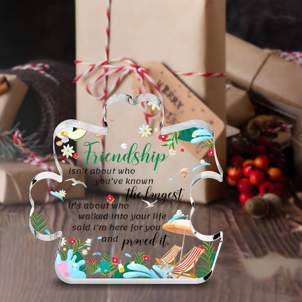 Heartfelt Acrylic Friendship Plaque - "Friendship" Engraved Inspirational Quote with Floral & Beach Scene Design - Perfect Keepsake Paperweight for B