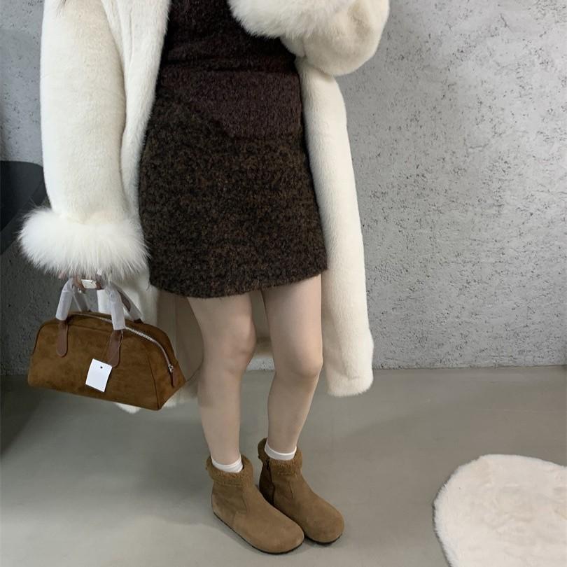 French snow boots women's 2025 new lamb wool plush warm short boots inner height-increasing fluffy boots