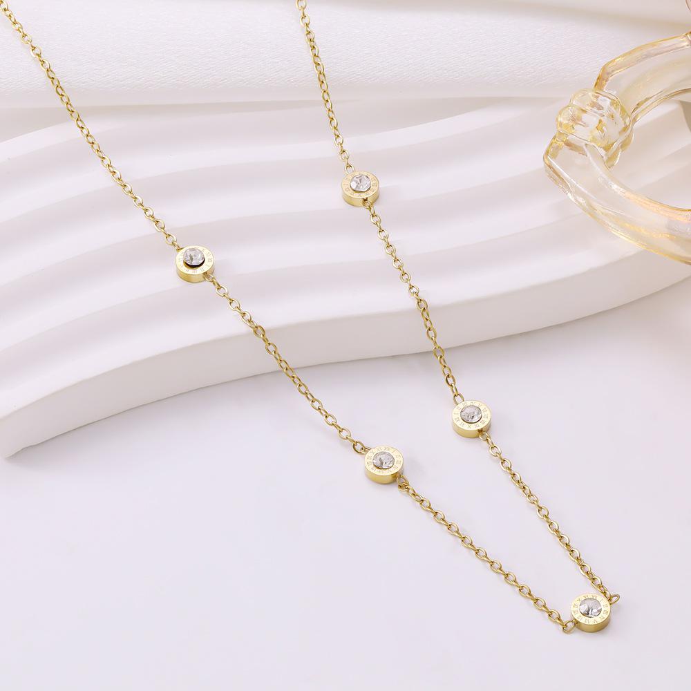 Elegant Roman Numeral Diamond-Inlaid Titanium Steel Bracelet for Women - Simple Stainless Steel Jewelry