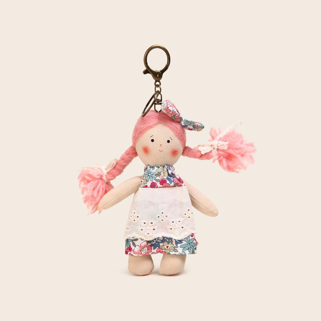 Ciondolo Peluche Ragazza Stile Cottage con Fiocchi a Quadretti e Decorazioni Vestito per Decorazione Borsa e Regalo