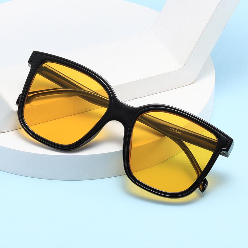 Korean Style Women's Trendy Square Frame Sunglasses 2023 - Large Frame Perfect for Selfies