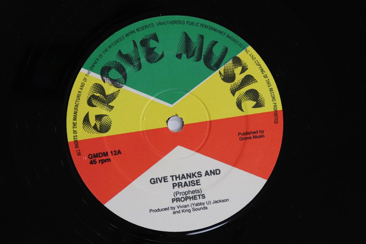 

12inch Record PROPHETS Give Thanks And Praise Till I Kis GMDM12 GROVE MUSIC 1979 UK Reggae Ska Dub Used