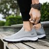 Flying woven men's shoes new one-pedal lazy shoes non-slip soft-soled men's casual shoes solid color sports shoes men's