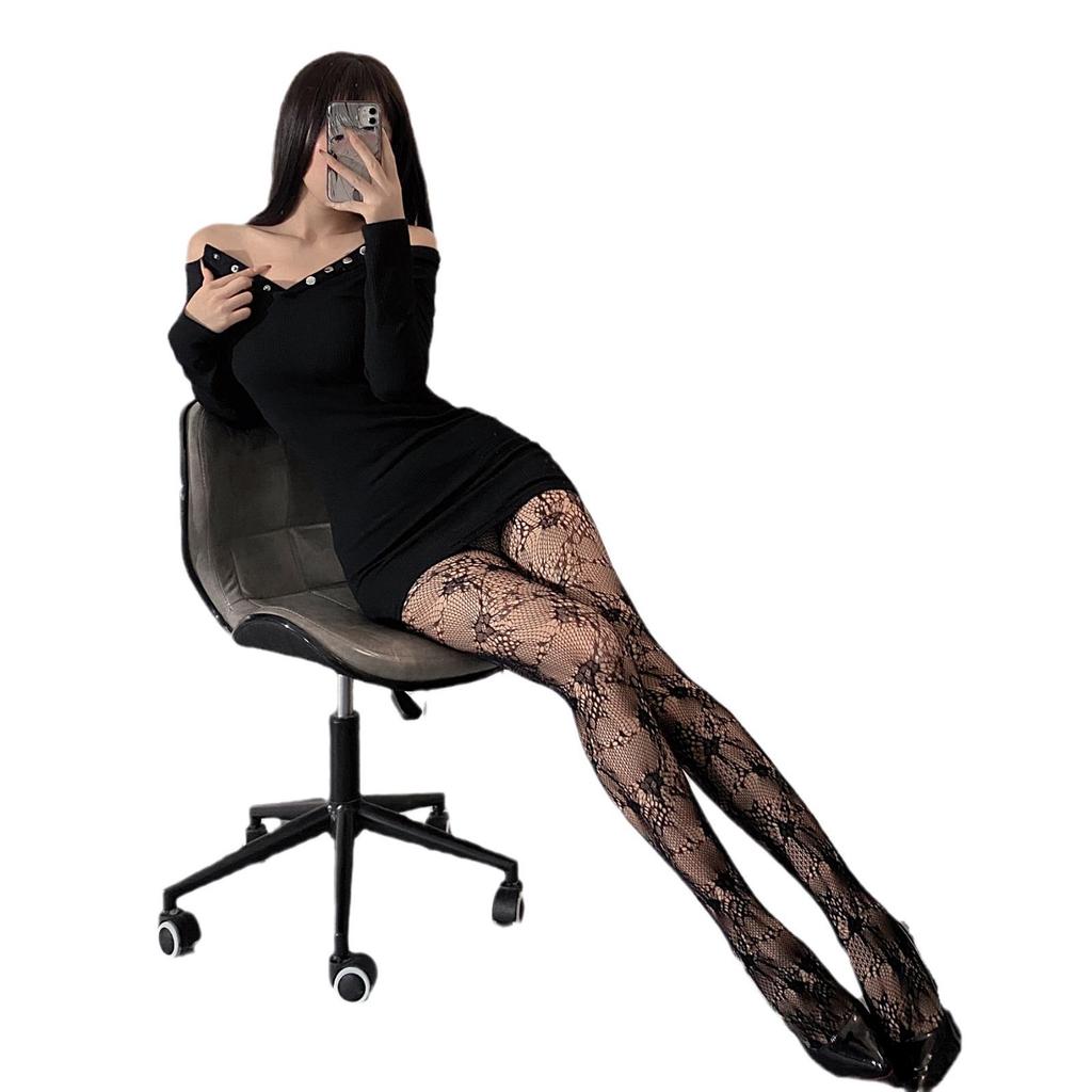 Shuo Yao Lolita Retro Floral Fishnet Stockings Women's Rose Lace Hollow Pantyhose A105