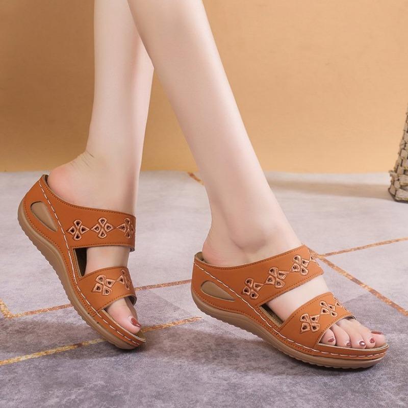 Papuci de damă Modă nouă de vară Sandale romane retro Papuci casual cu pană cu flori Femei Platformă Mărimi mari Șlapi Femei