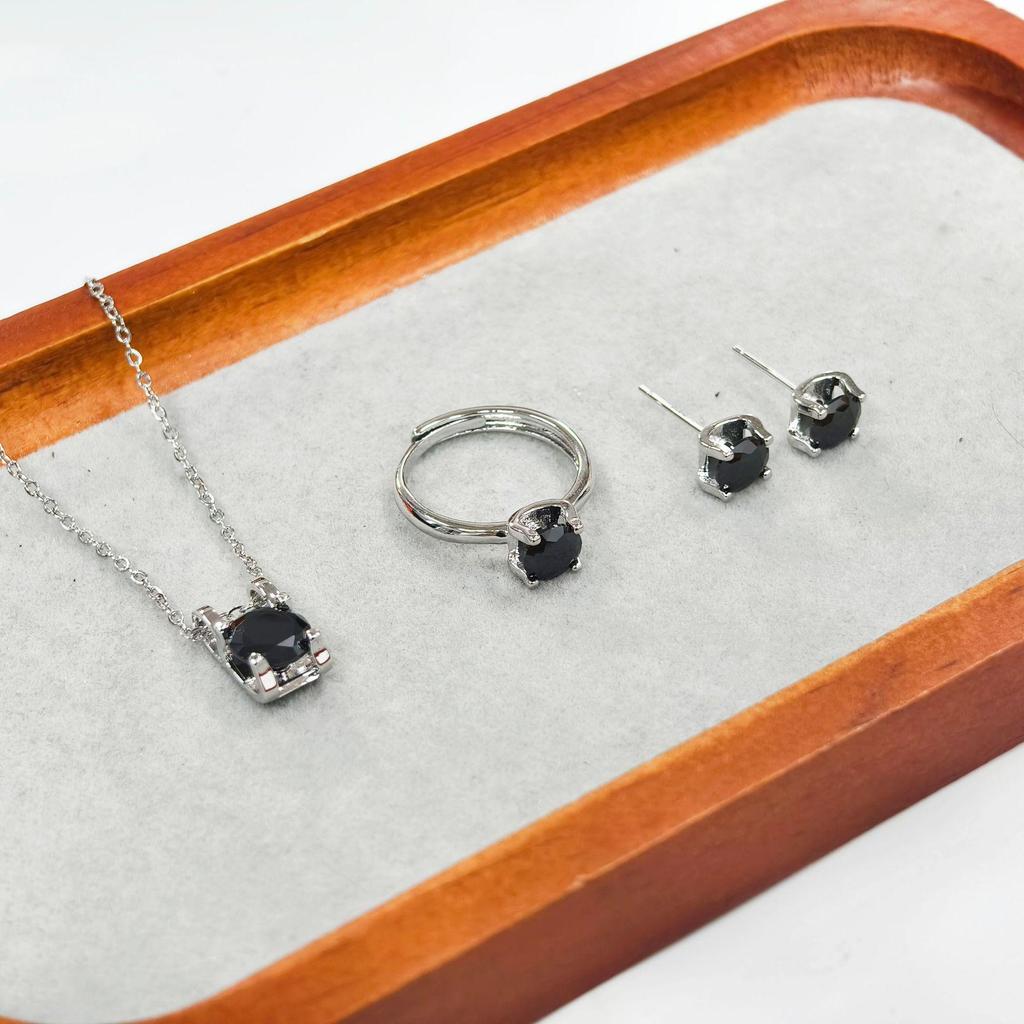 Gesen Jewelry: Black Diamond Three-Piece Set - Men's and Women's Classic Ring, Earrings, Pendant with High-End Cold Style
