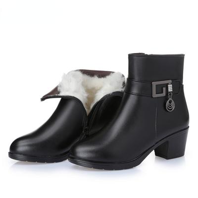 Women 'S Leather Women 'S Boots New Winter Thickened Wool Lining Leather Women 'S Snow Boots Plus Size Women 'S Winter Shoes