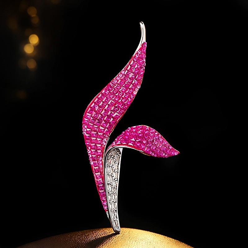 Elegant Calla Lily Brooch Full Sparkling Color Zircon Fashion Accessory Coat Cheongsam Women