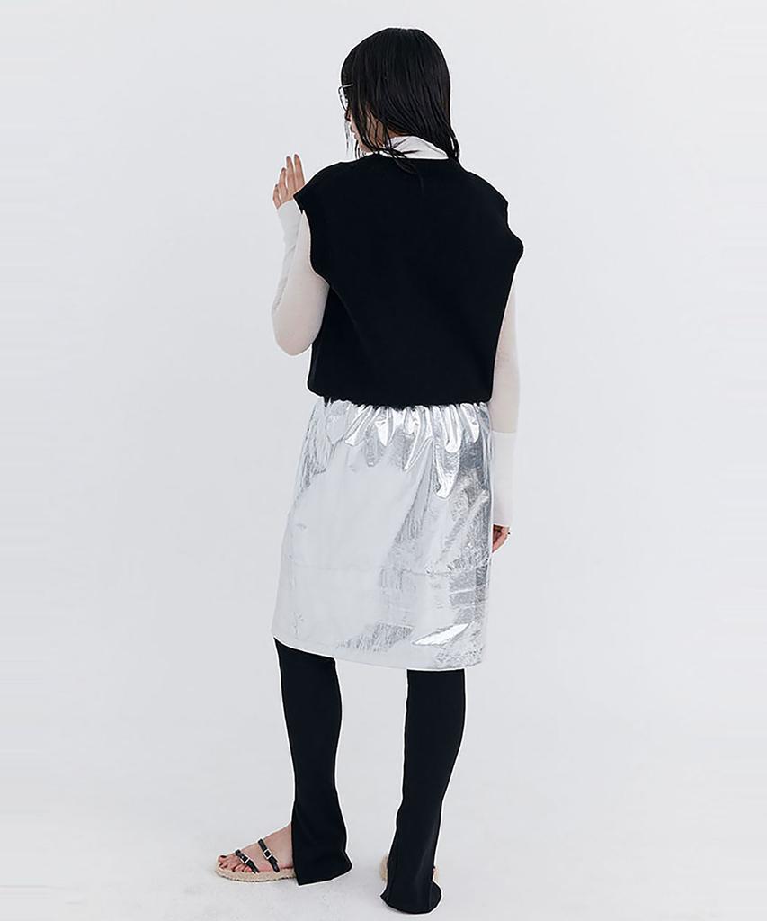Bundercammer Raw-Cut Tuck Skirt_Silver