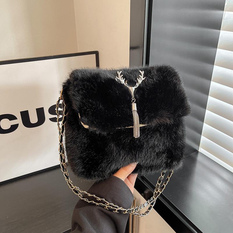 2025 Autumn/Winter Plush Tassel Antler Crossbody Shoulder Bag - Versatile Small Square Fashion Handbag