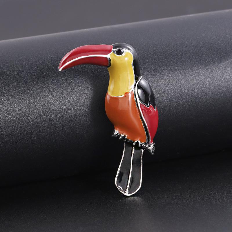 Alloy Jewelry, Dripping Animal, Parrot Brooch, High-end Female Brooch, Clothing Accessories, Fixed Decorations