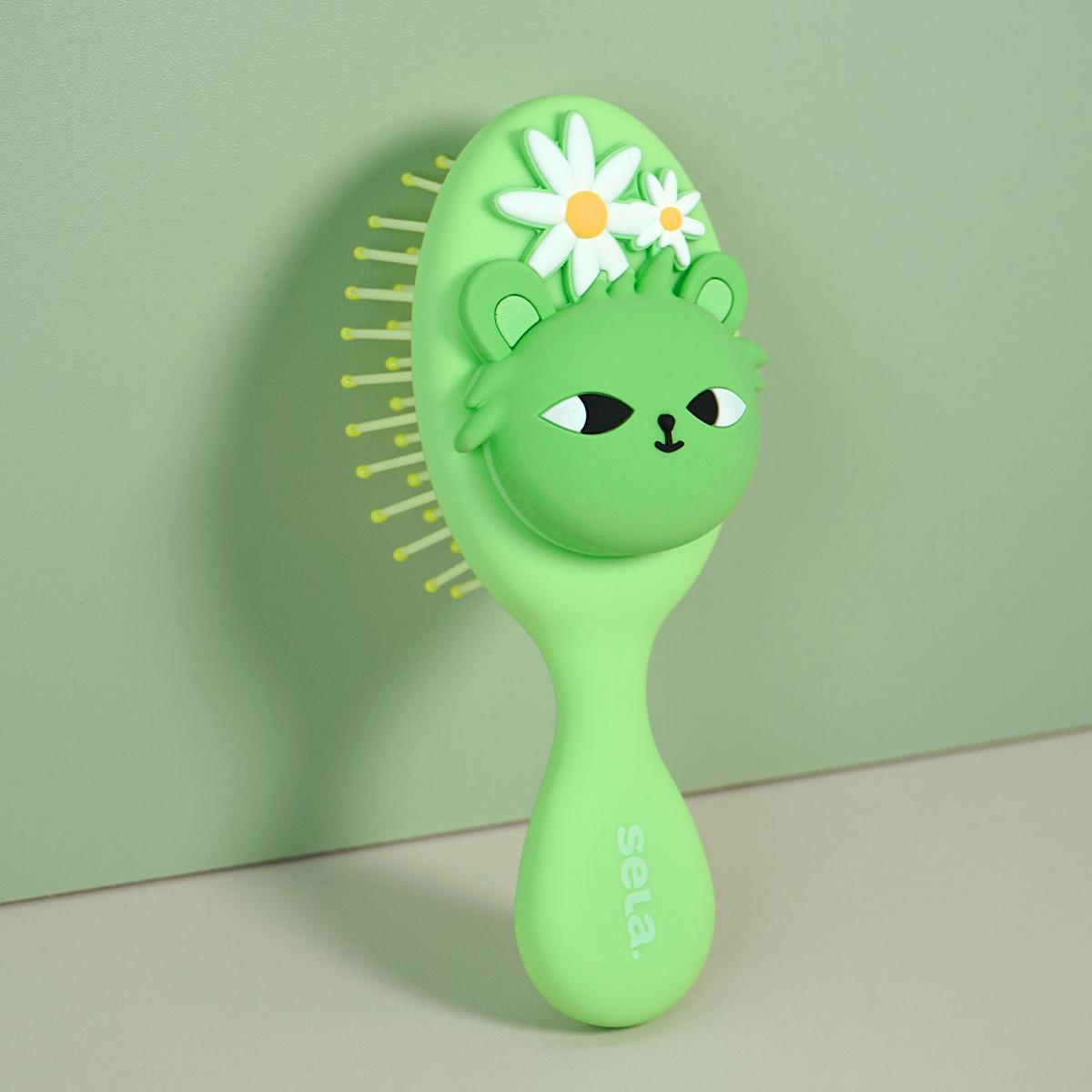 

Green Cartoon Hair Brush with Daisy Flower Decor Adorable Animal Design Soft Bristles for Kids Gentle Hair Styling