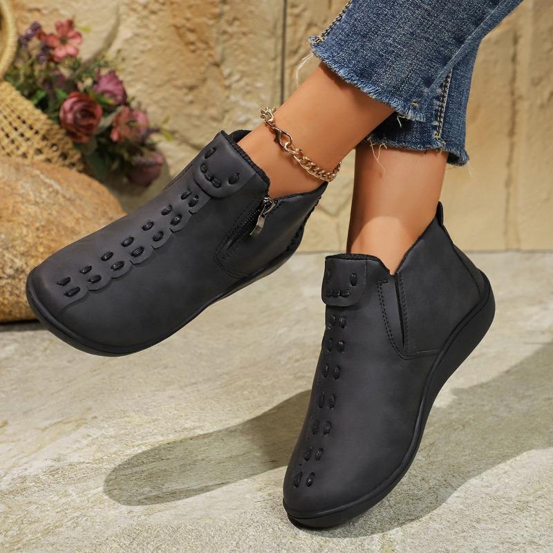 Women's shoes autumn and winter new Martin boots women's high-top versatile short boots women's casual boots flat-bottomed tooling women's boots