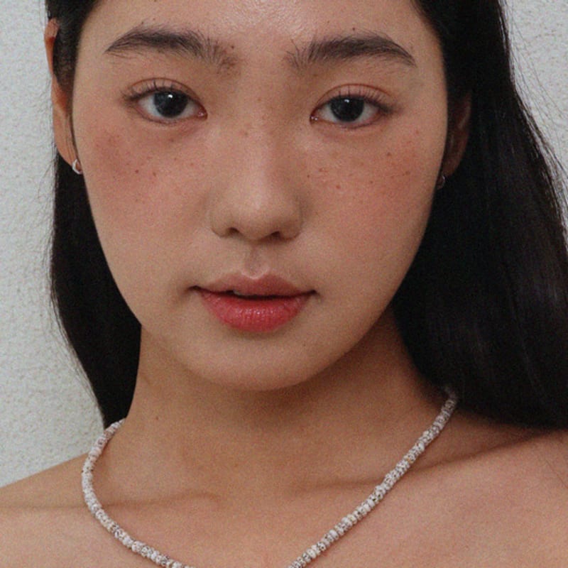 

Less is more turkish wood beads necklace OS