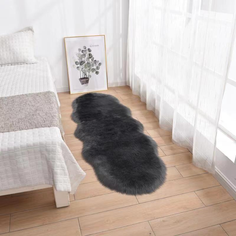 Wave Pattern Imitation Wool Long Pile Floor Mat - Solid Color, Machine Washable