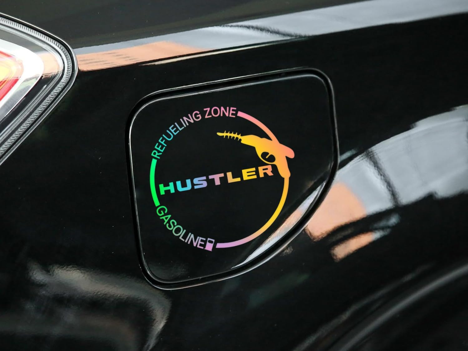 

Hustler Fuel Tank Cover Fuel Lid Fashion Fuel Cap Stylish Gas Tank Custom Accessory Sticker, Decal, Heat-Resistant Cover, Dress-Up, Cap, (1 Piece)