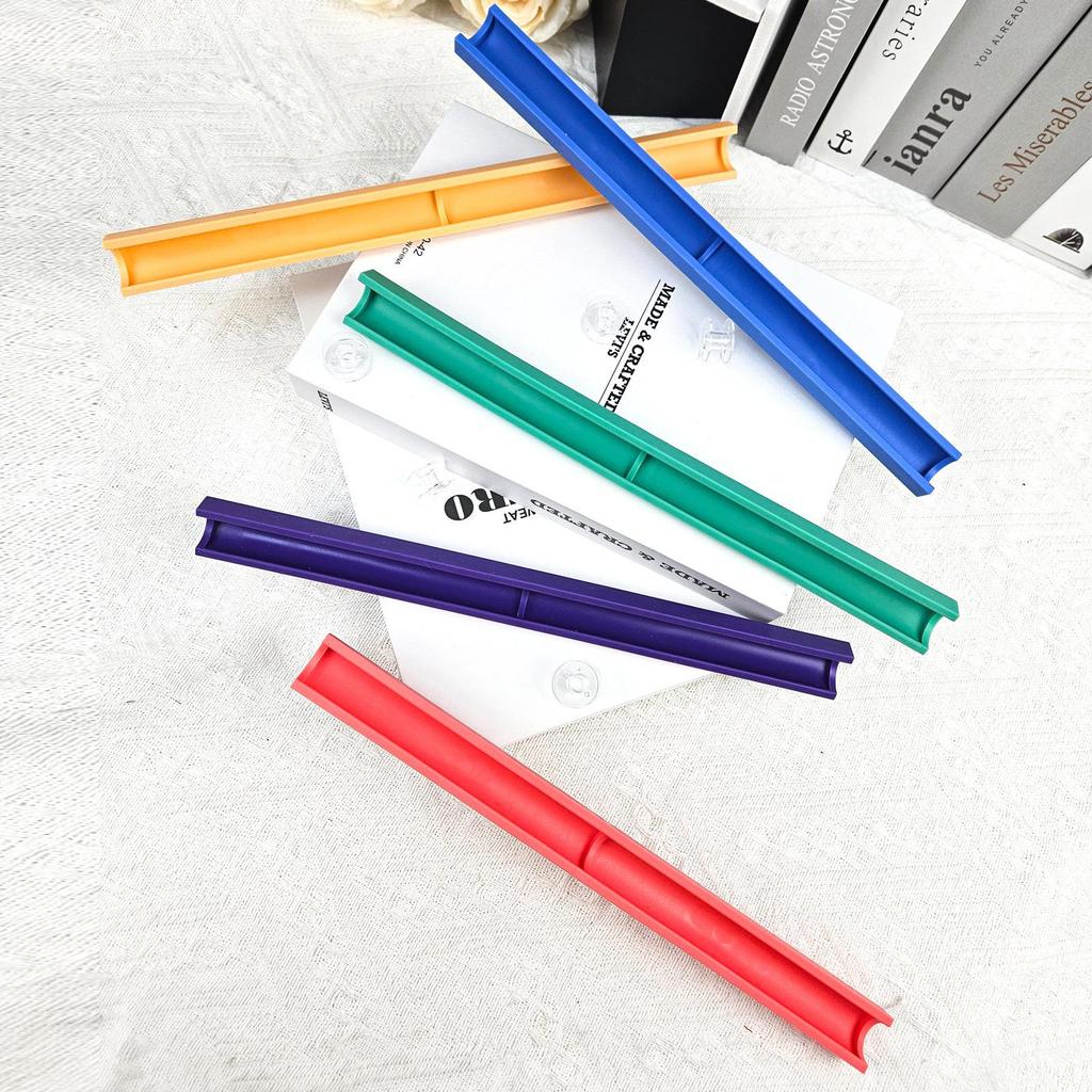 Multi-Specification Household Bobbin Set: Colored Transparent and Metal Bobbins with Thread