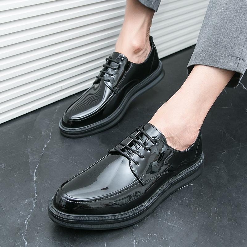 Fashion Leather Shoes Casual Business Shoes for Men Dress Tenis De Hombre Moccasins Mokasin Tenis Caballero Designer