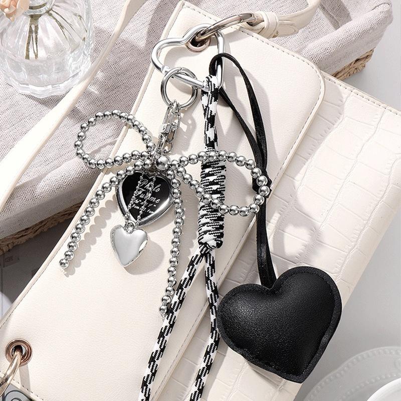 1 Piece Leather Heart Keychain Car Key Chains Braided Rope Backpack Pendant For Phone Bag Hanging Accessories DIY Decoration