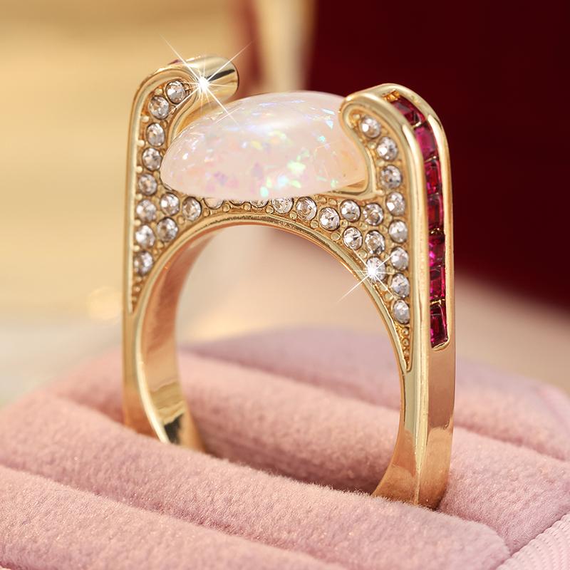 Vintage Inlaid Imitation Opal CZ Women's Ring Unique Gold Color Geometry Daily Wear Party Jewelry Anniversary Gift