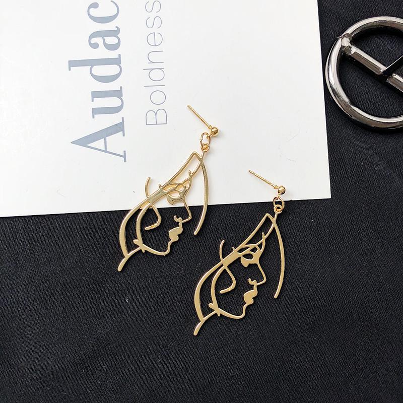 Exaggerated European & American Face Stud Earrings: Fashionable, Versatile, Cold Style Design