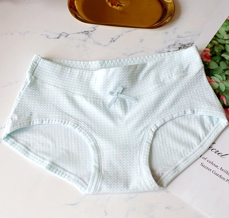 Women's Panties Mid Waist Briefs Comfortable Triangle Pants Teen Bottoms Underwear