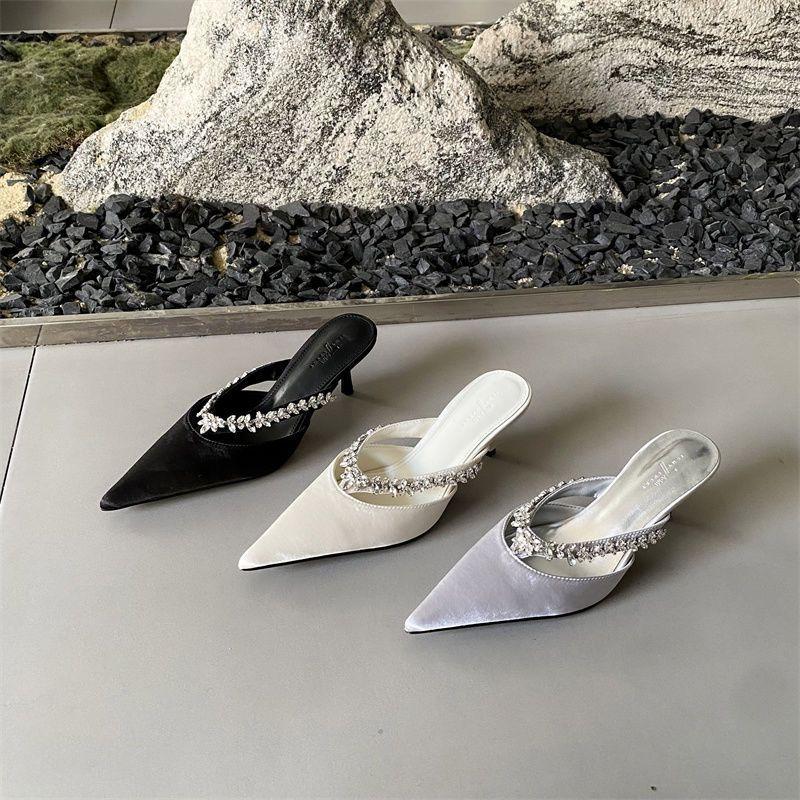 2025 New French Rhinestone One-word Belt Wear Thick Heel Half Slippers Women's Skirt Sexy Mixed with Muller Shoes