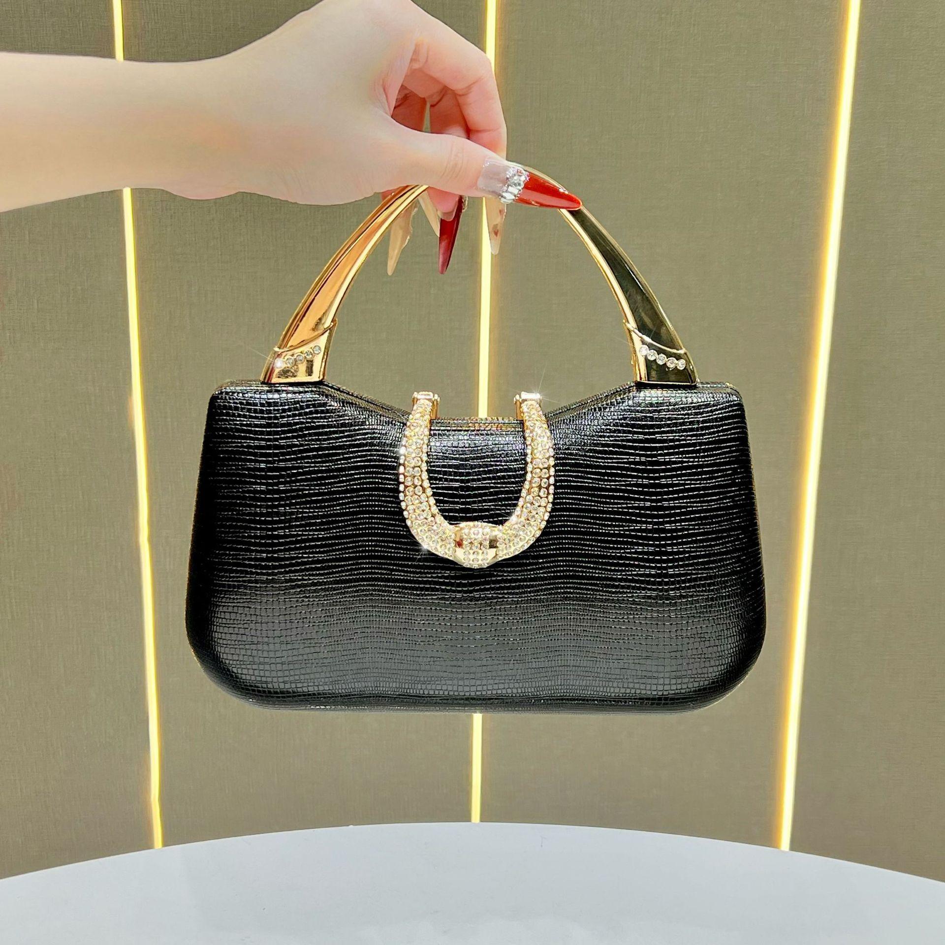 New fashion handbag diamond-encrusted dinner bag, high-end celebrity handbag chain rhinestone handbag чёрный