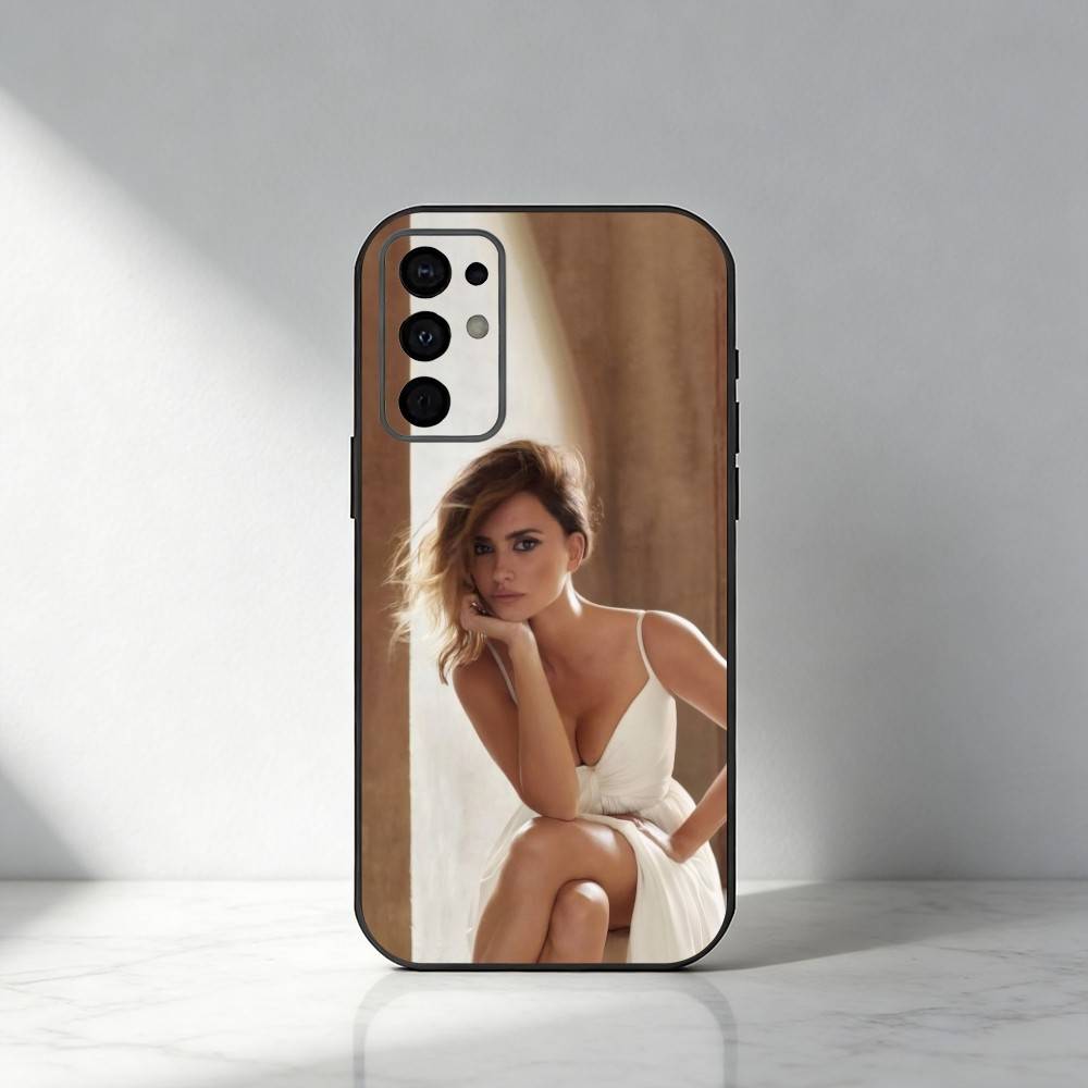 90S Beauty P-Penelope C-Cruz Sanchez Phone Case For Samsung S25,S24,S21,S22,S23,S20,Ultra,S26,Plus,Fe,Note,5G Black Cover