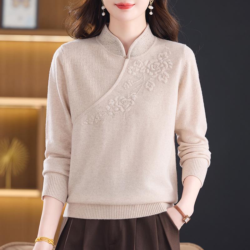 100% Pure Wool Embroidered Qipao Collar Sweater - Red, Age-Defying Knit Base Layer for Women