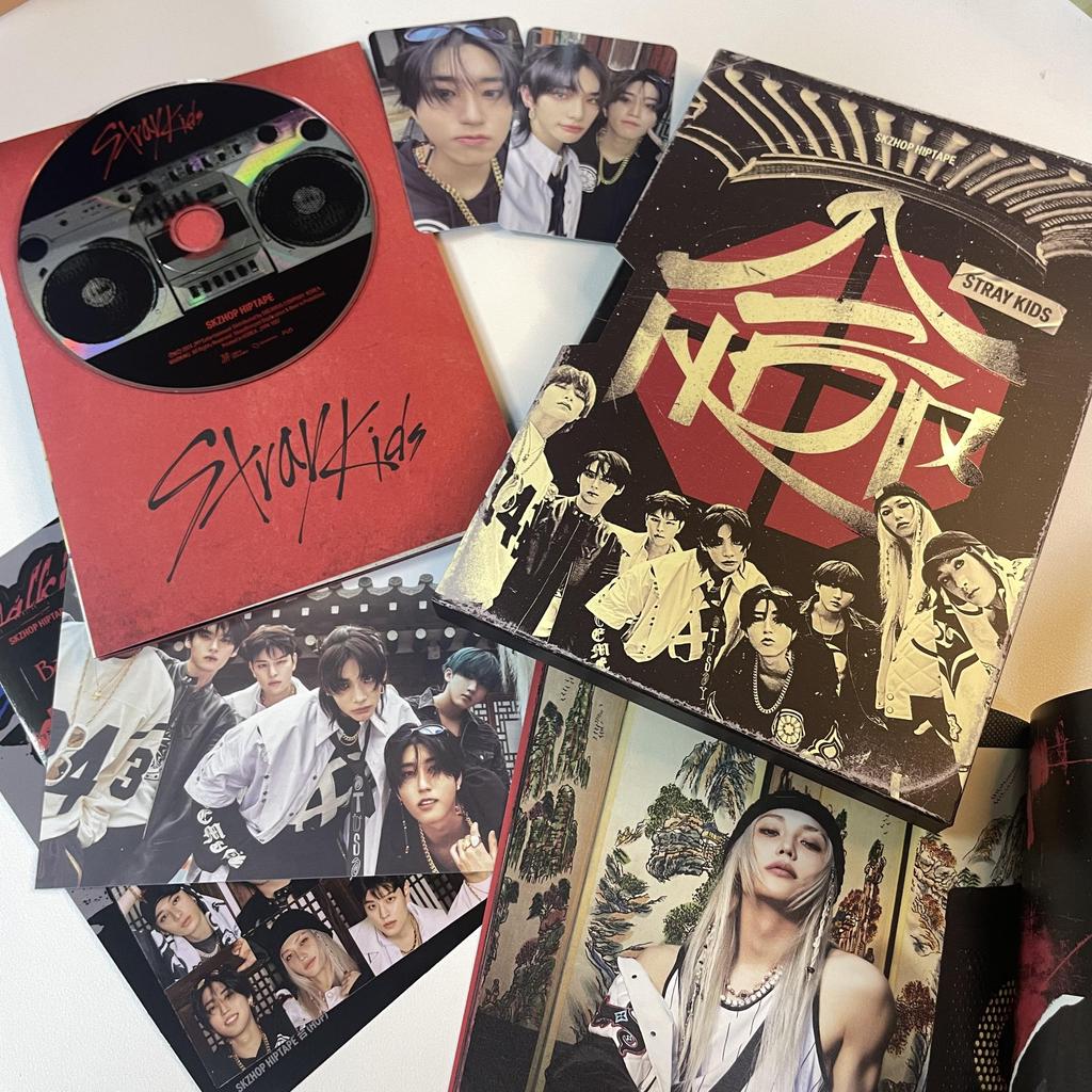 Album STRAY KIDS SKZHOP HIPTAPE (HOP)