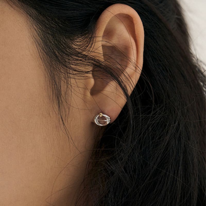 LOVEMBER [silver 925] Tiny E Studs