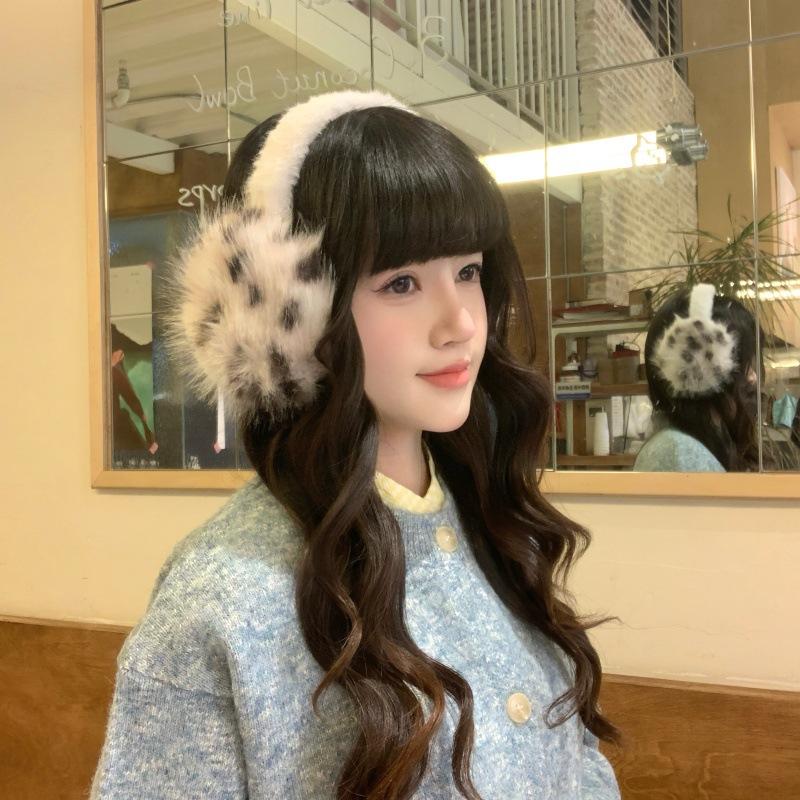 Leopard print plush earmuffs, women's winter furry ear bags, earmuffs, antifreeze and cold protection for cycling, and ear warm ear covers.