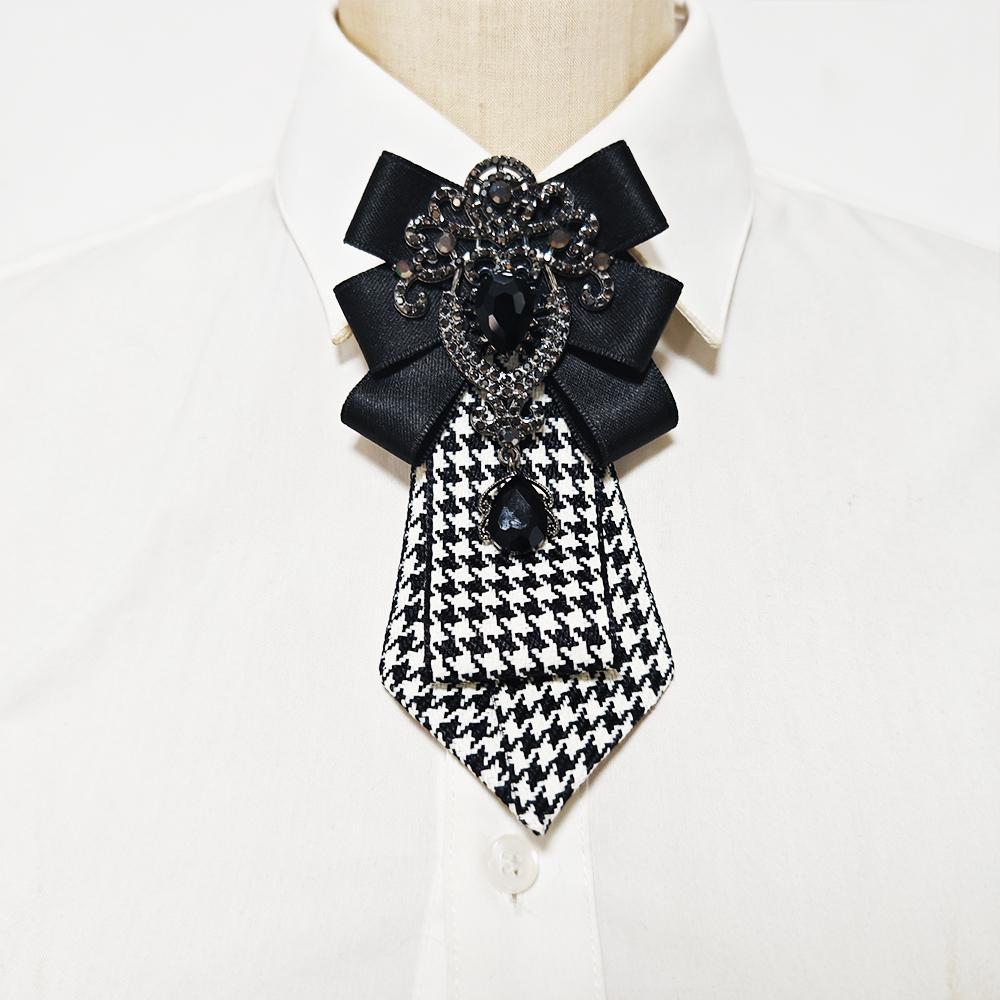 

A Handmade Women s Plaid Black Diamond Tie, a Must-Have for the Back-To-School Season, Paired with Uniforms, Versatile, Dark Style чёрный