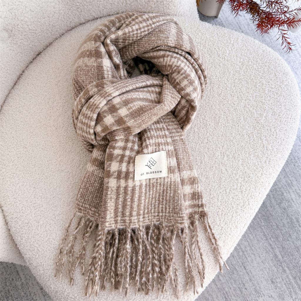 NEW Luxury Cashmere Women Plaid Scarf Winter Warm Shawl and Wrap Bandana Pashmina Long Tassel Female Foulard Thick Blanket
