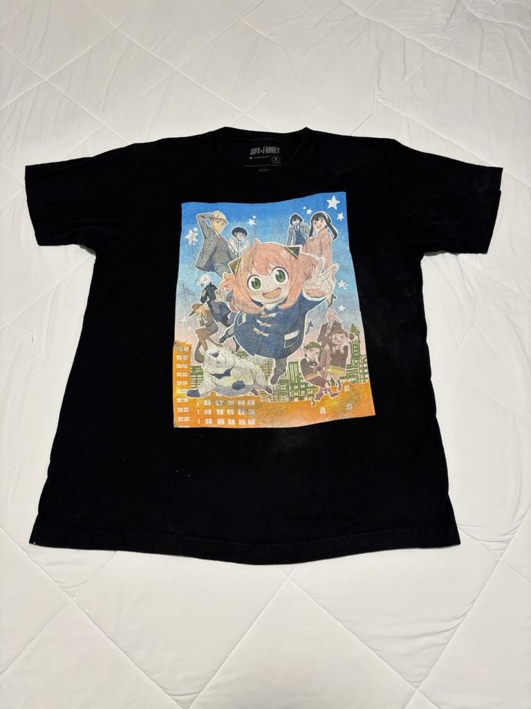 2022 Spy X Family Second Cour Poster T-Shirt Size L Crunchyroll Anime Promo Anya