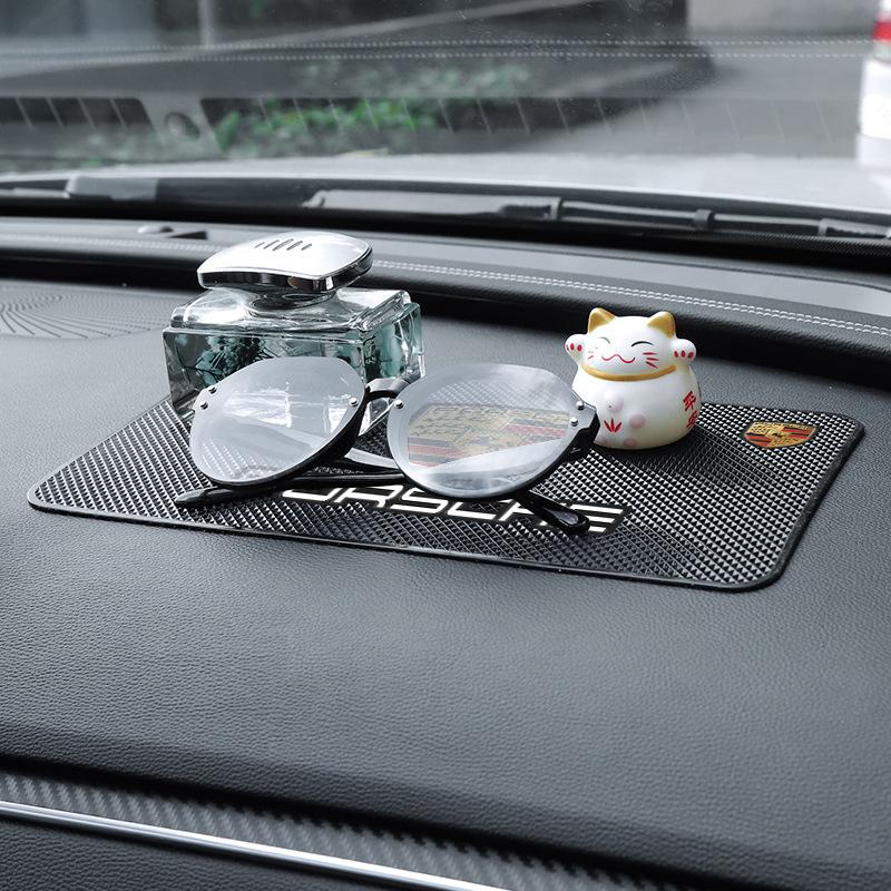 1Pcs Car Emblem Anti Slip Pad Phone Holder Non-Slip Mat Car Stlying For Porsche Boxster Cayenne Panamera Macan Cayman 911 918 996 917 991