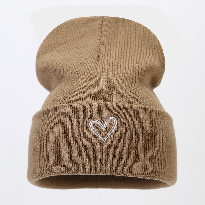Thickened Heart Design Knit Hat For Men And Women Winter Wear