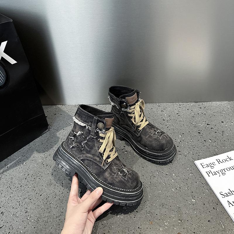 

Модные джинсовые ботинки на толстой подошве, осенние рабочие ботинки в стиле ретро, короткие мотоциклетные ботинки из старых джинсовых ботинок для женщин 40 чёрный
