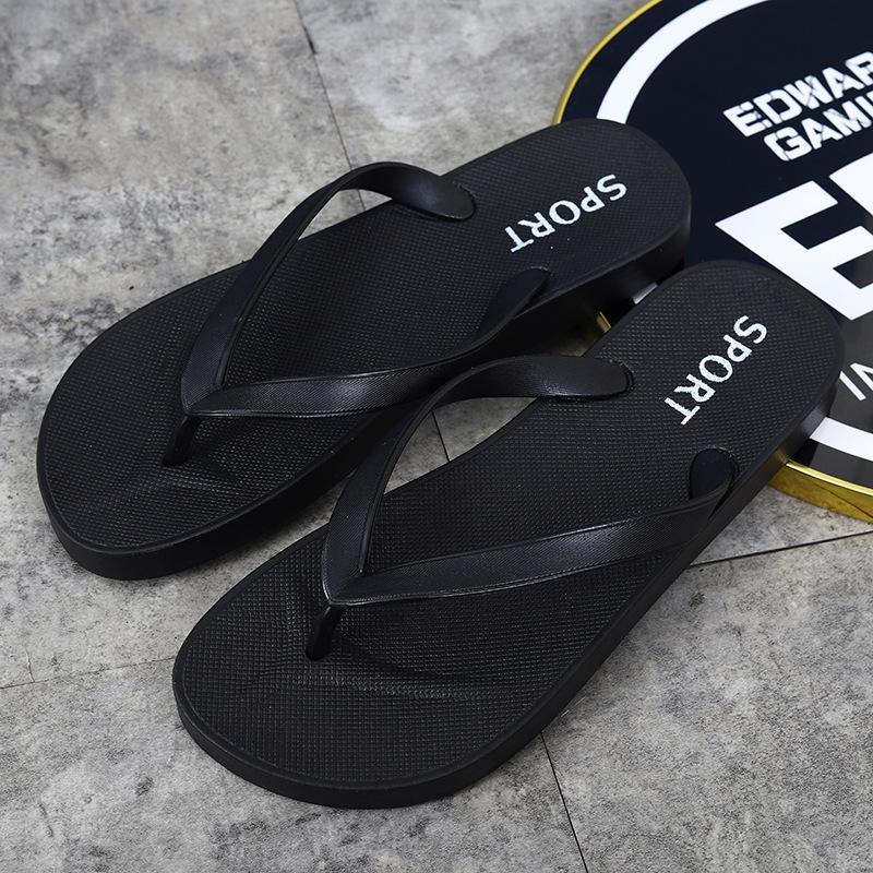 Trendy Summer Beach Flip-Flops: Couples' Non-Slip Bathroom and Sand Slippers