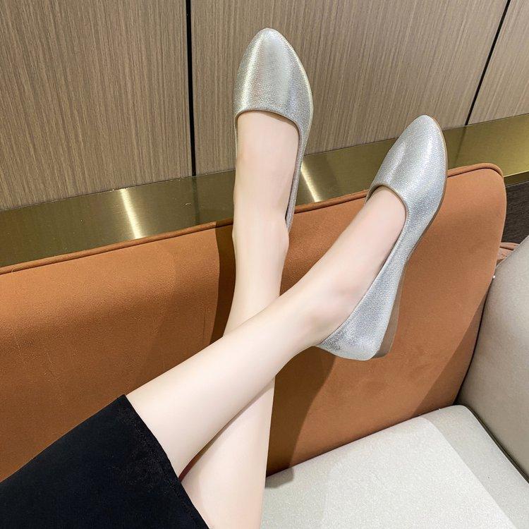 Women's Versatile Gold Flat Slip-On Shoes, Breathable Textile Casual Commute Work Sneakers