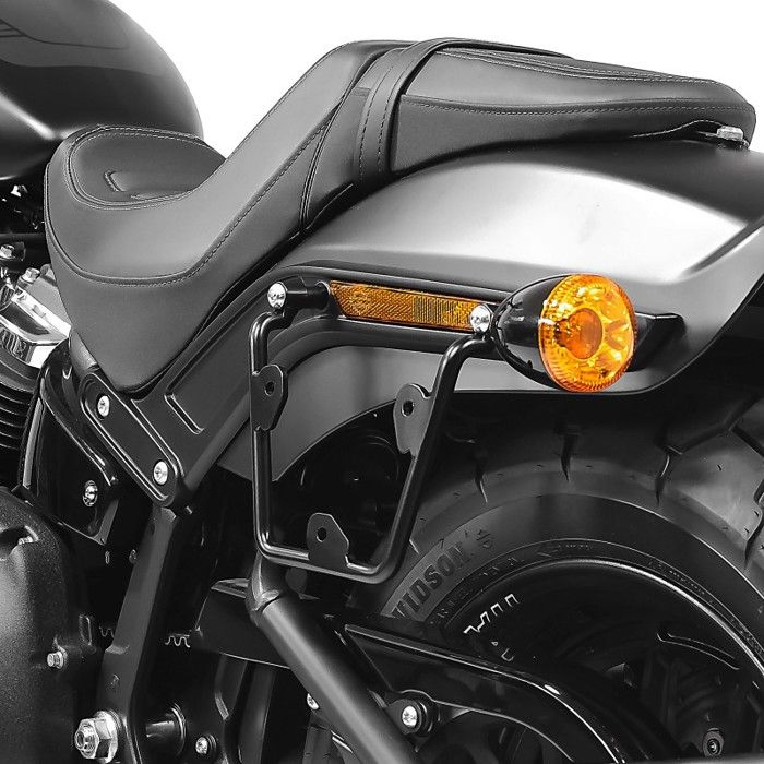 Set Écarteurs supports sacoches pour Harley Davidson Softail Fat Bob / 114 18-25 SH2