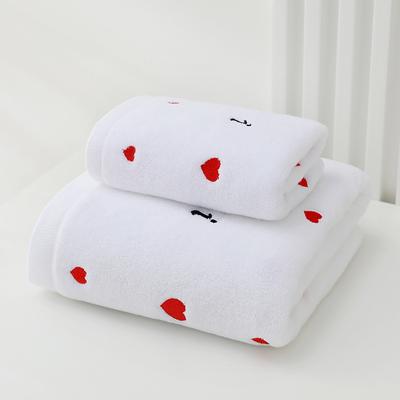 Luxusní bavlněná sada ručníků s výšivkou srdce - 480 GSM, Měkká a silná, Ideální pro páry nebo Valentýna, Obsahuje 1 osušku a 1 ručník