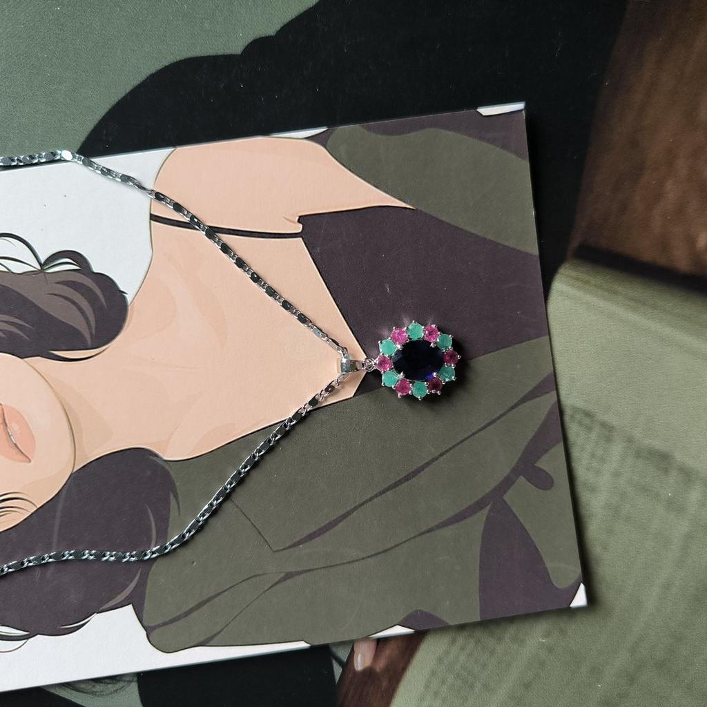 Pandantiv argintiu cu safir 4.575ct, rubin, smarald (2191087)