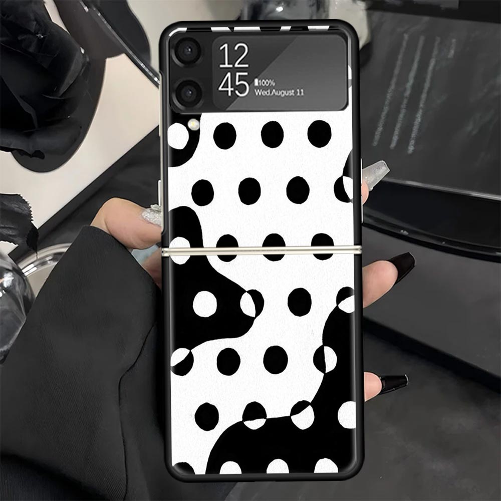 

Polka Dots Art Phone Case for Samsung Galaxy Z Flip 7 6 5 4 3 5G Black Cover ZFlip7 ZFlip6 ZFlip5 ZFlip4 ZFlip3 Fundas Galaxy Z Samsung Z Flip 6