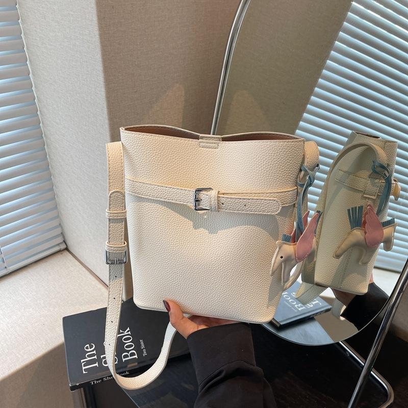 High-end fashion lychee pattern small bag women's new versatile commuter messenger bag shoulder bucket bag